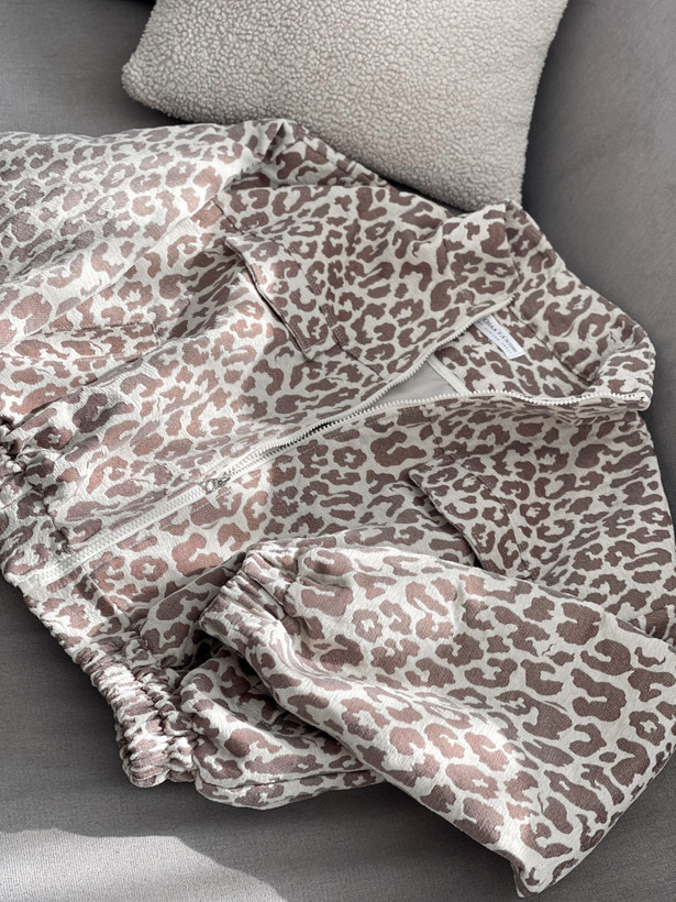 بامبرجکت leopard
